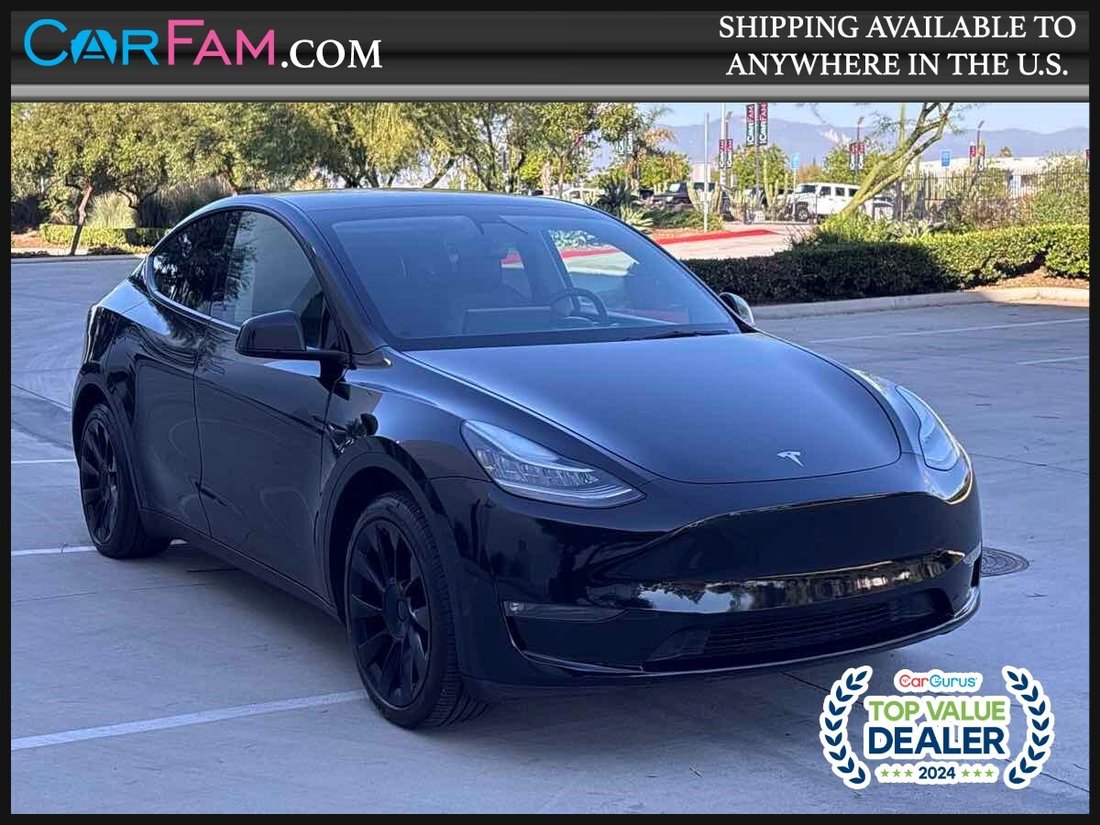 Suv in Rialto, CA, United States 1 - 19204336