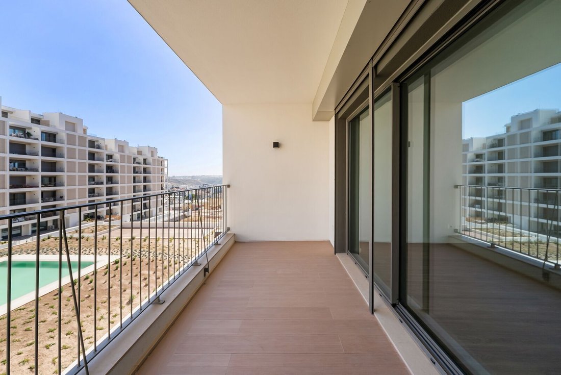 Appartement à Santo António dos Cavaleiros, Lisbonne, Portugal 1 - 19204899