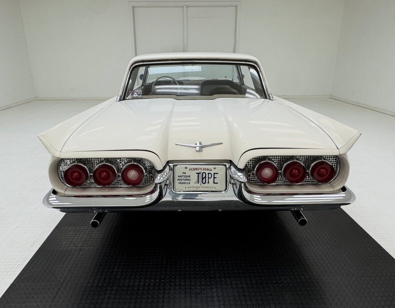 Coupe in Morgantown, United States 4 - 19204176