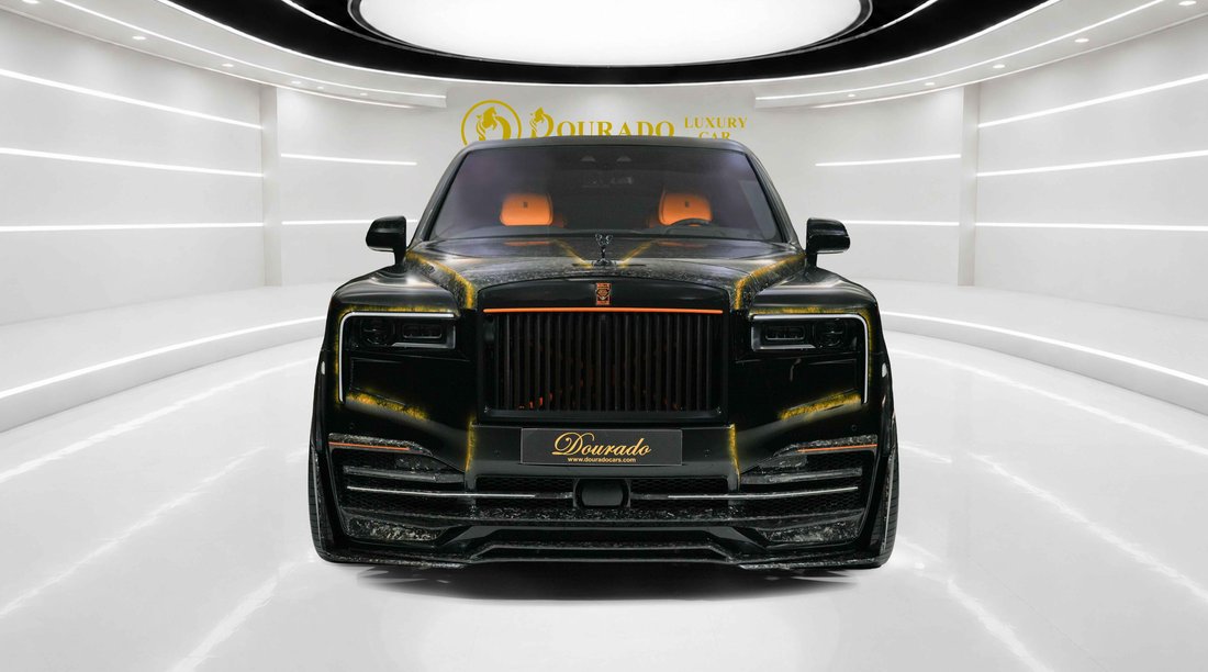 Suv in Dubai, United Arab Emirates 2 - 19204594
