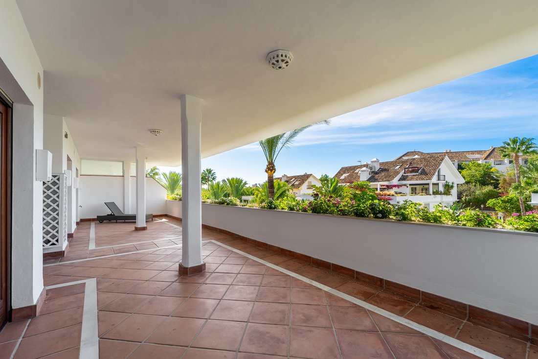 Wohnung in Marbella, Andalusien, Spanien 3 - 19205429