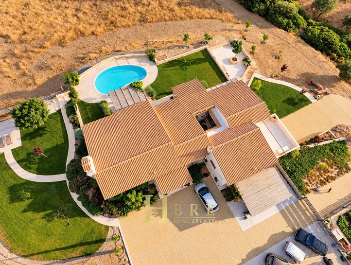 Villa en Palea Fokea, Ática, Grecia 2 - 19205531