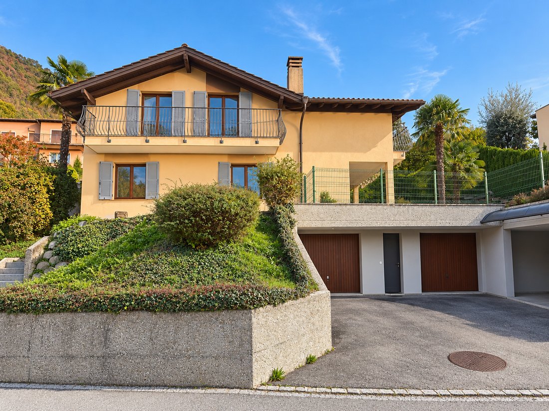 Villa a Carabbia, Lugano, Svizzera 2 - 19205685