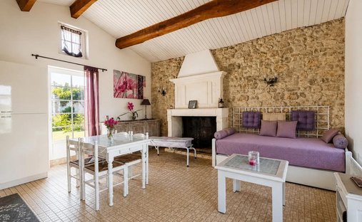 Maison à Bois, Nouvelle-Aquitaine, France 1