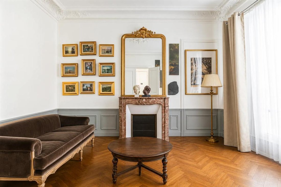 Apartment in Chaillot, Paris 16e Arrondissement, Paris 3 - 19208740