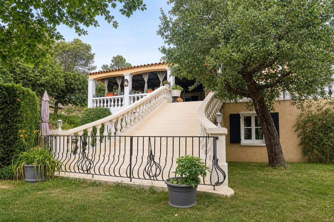 Haus in Cabasse, Provence-Alpes-Côte d'Azur, Frankreich 3 - 19208679