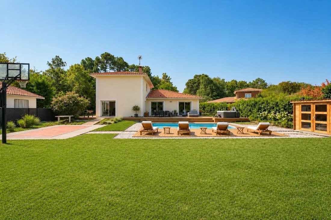 Casa en Saint-Selve, Nueva Aquitania, Francia 3 - 19208013