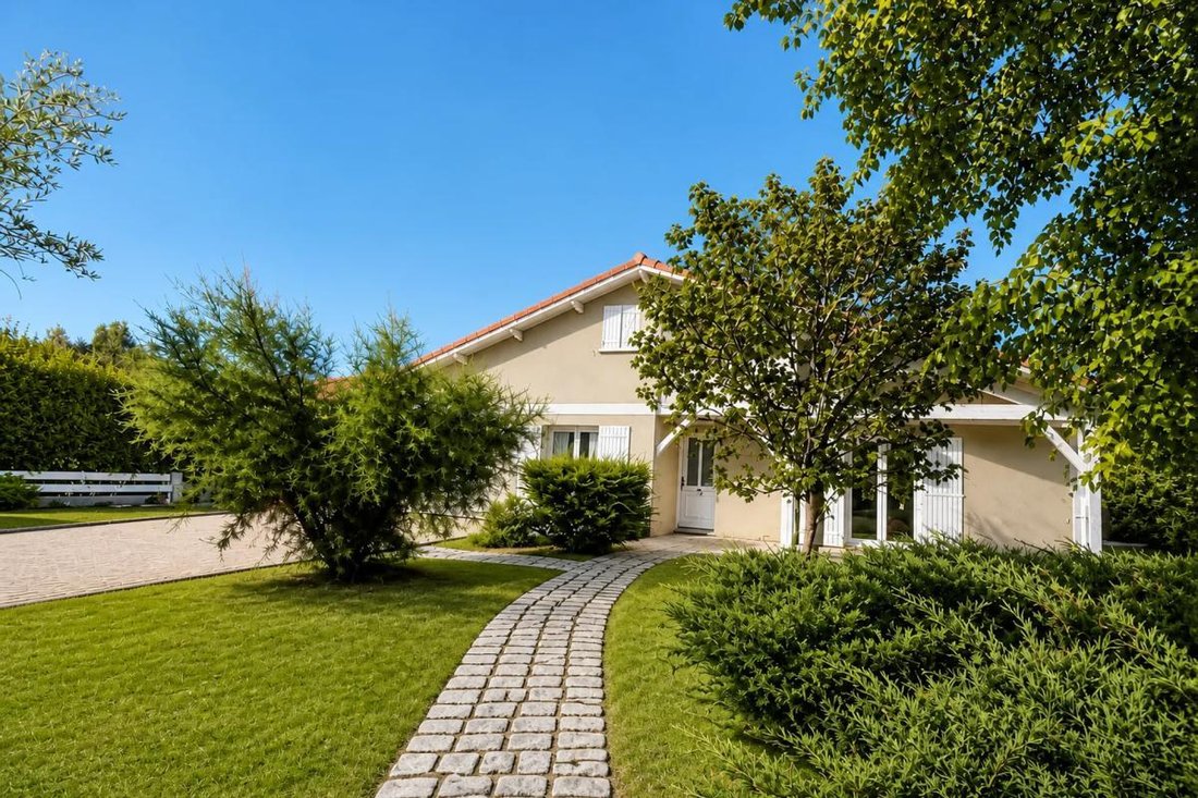 Casa en Yvrac, Nueva Aquitania, Francia 2 - 19207719