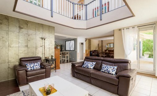 Casa en Nord Ouest, Lesigny, Francia 1