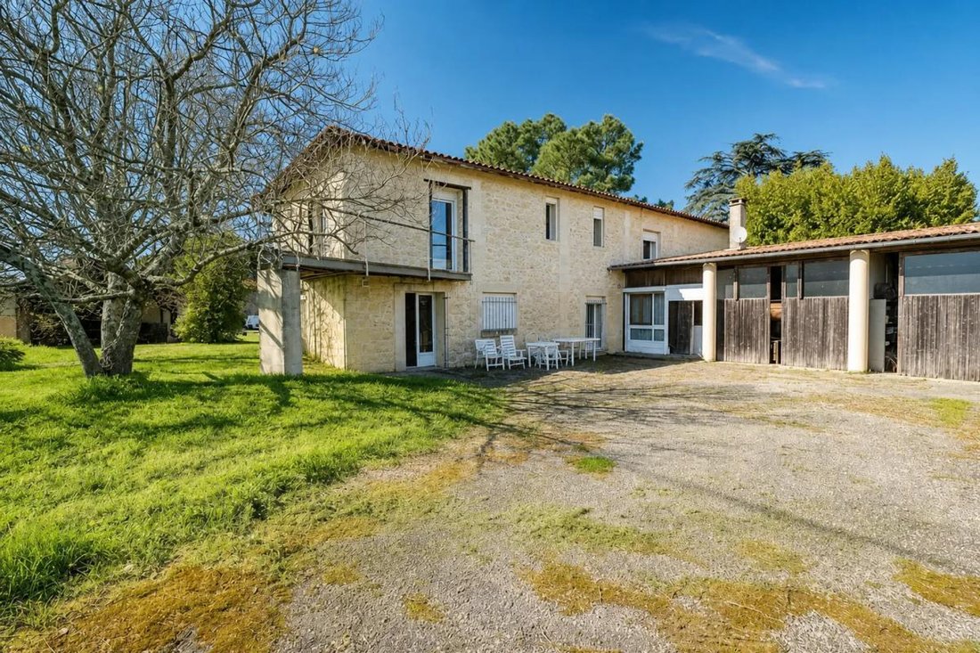 Casa a Tresses, Nuova Aquitania, Francia 2 - 19208747