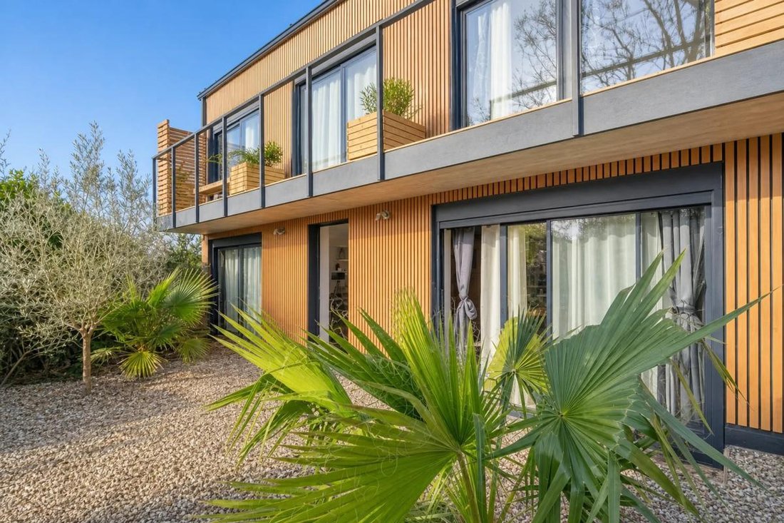 Casa en Vaux-sur-Mer, Nueva Aquitania, Francia 2 - 19208903
