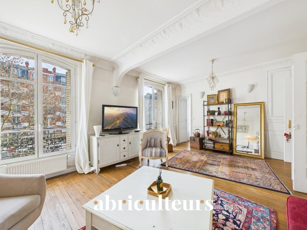 Apartment in Saint Blaise, Paris 20e Arrondissement, Paris 2 - 19102225