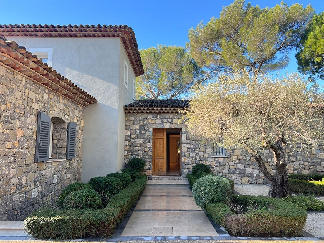 Casa a Mougins, Provenza-Alpi-Costa Azzurra, Francia 1 - 19206958