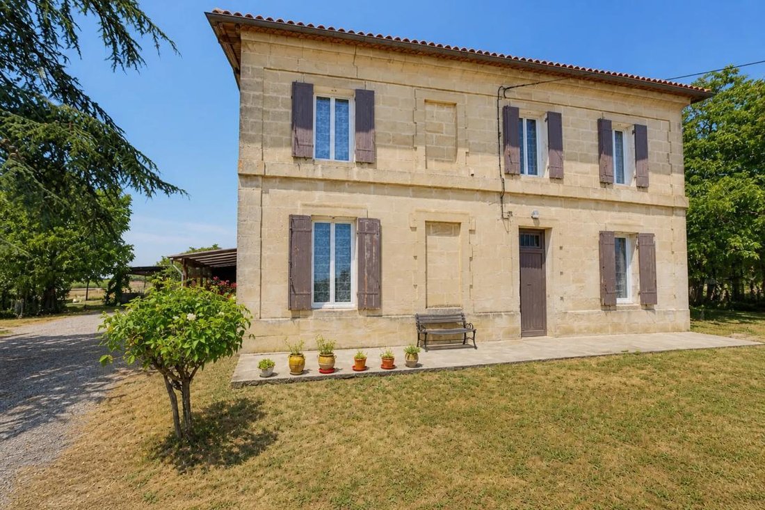 Casa en Nerigean, Nueva Aquitania, Francia 2 - 19208490