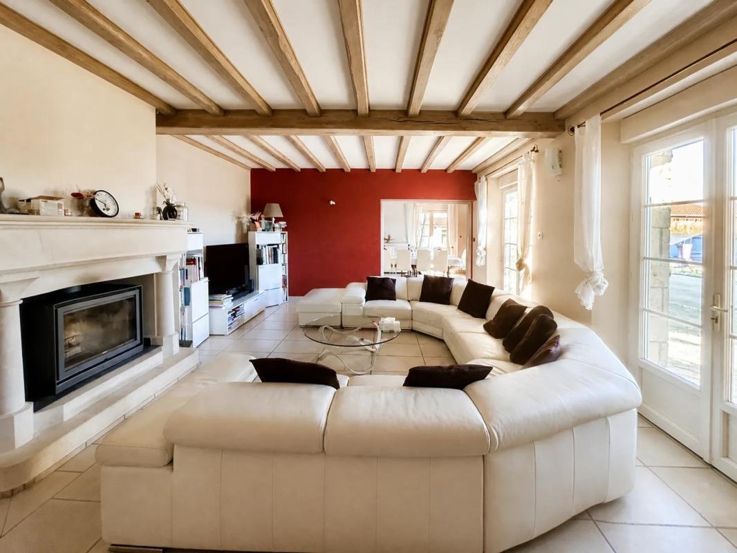 Casa en Arcais, Nueva Aquitania, Francia 2 - 19207239