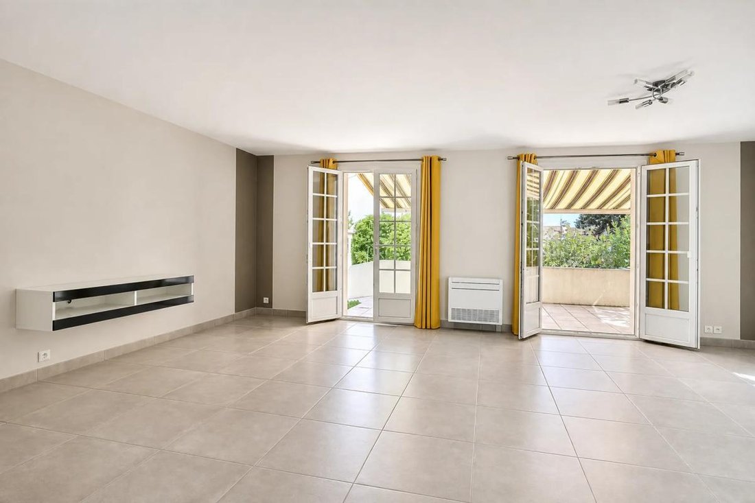 Casa en L'Houmeau, Nueva Aquitania, Francia 5 - 19208692