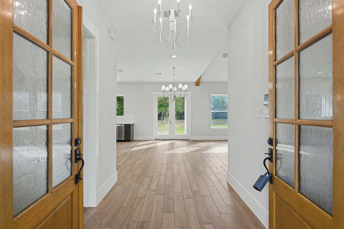 House in Willis, Texas, United States 5 - 19206651