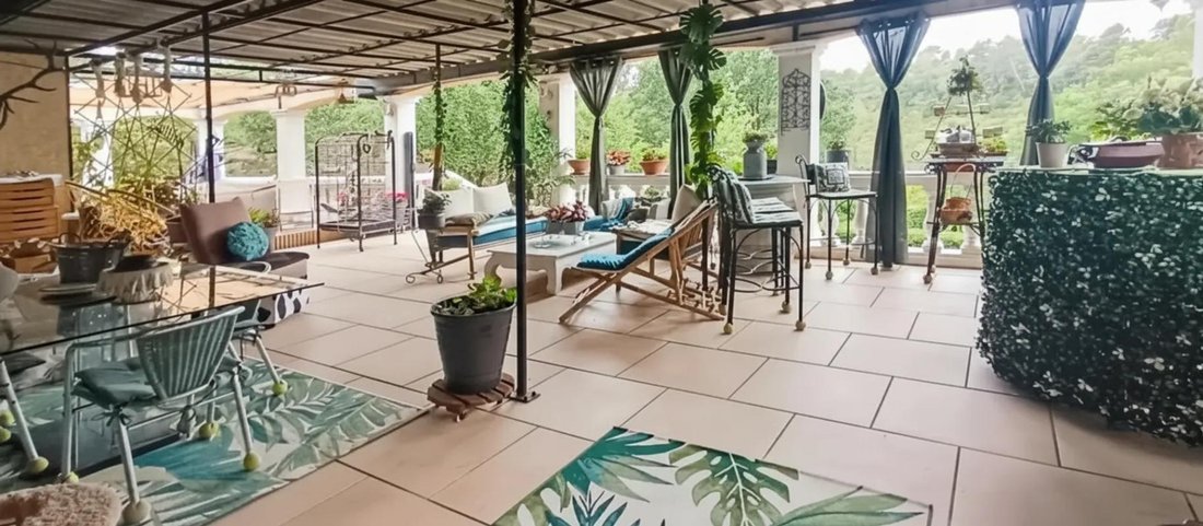 Haus in Cabasse, Provence-Alpes-Côte d'Azur, Frankreich 5 - 19208679