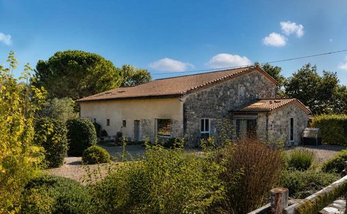 Casa en La Sauvetat-de-Savères, Nueva Aquitania, Francia 1