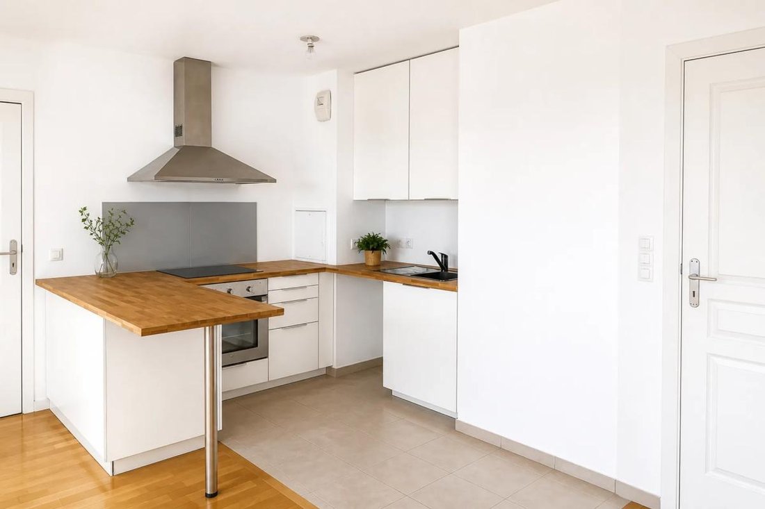 Apartment in Houssières, Châtenay-Malabry, France 1 - 19208176