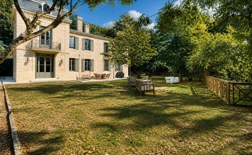 Casa en Cambes, Nueva Aquitania, Francia 1