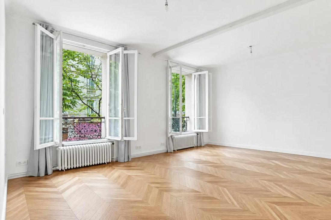 Apartment in Muette Sud, Paris 16e Arrondissement, Paris 2 - 19207976