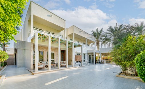 Villa en The Meadows, Dubái, Emiratos Árabes Unidos 1