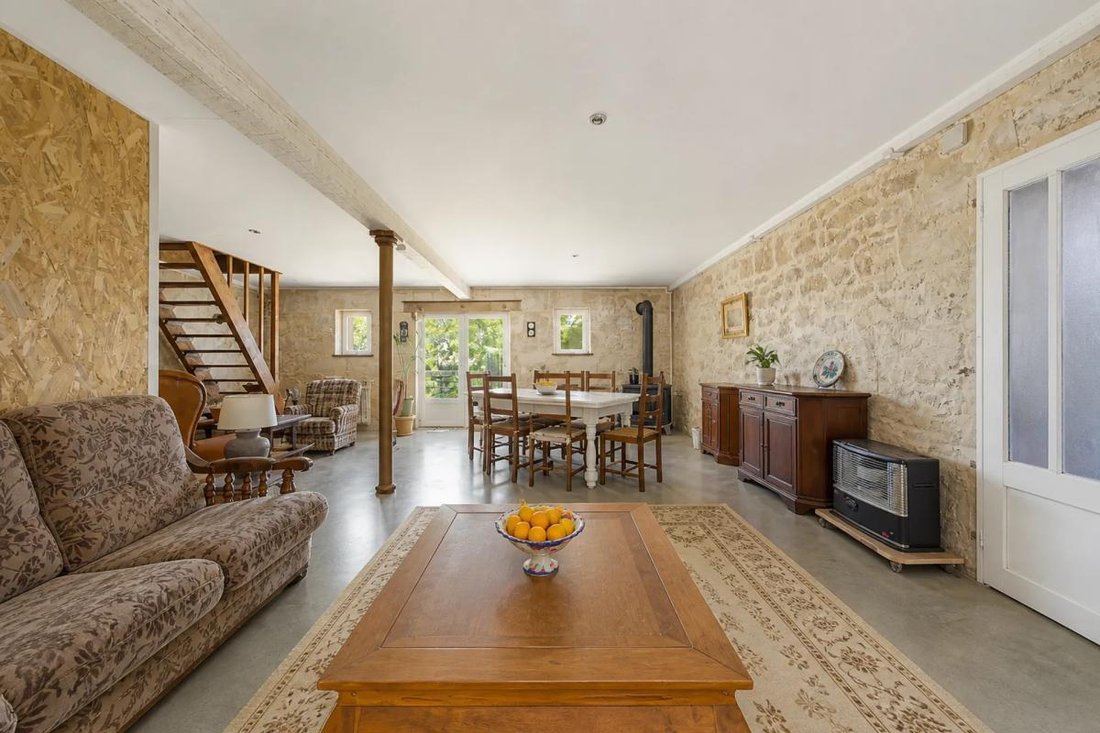 Casa en Nerigean, Nueva Aquitania, Francia 1 - 19208490