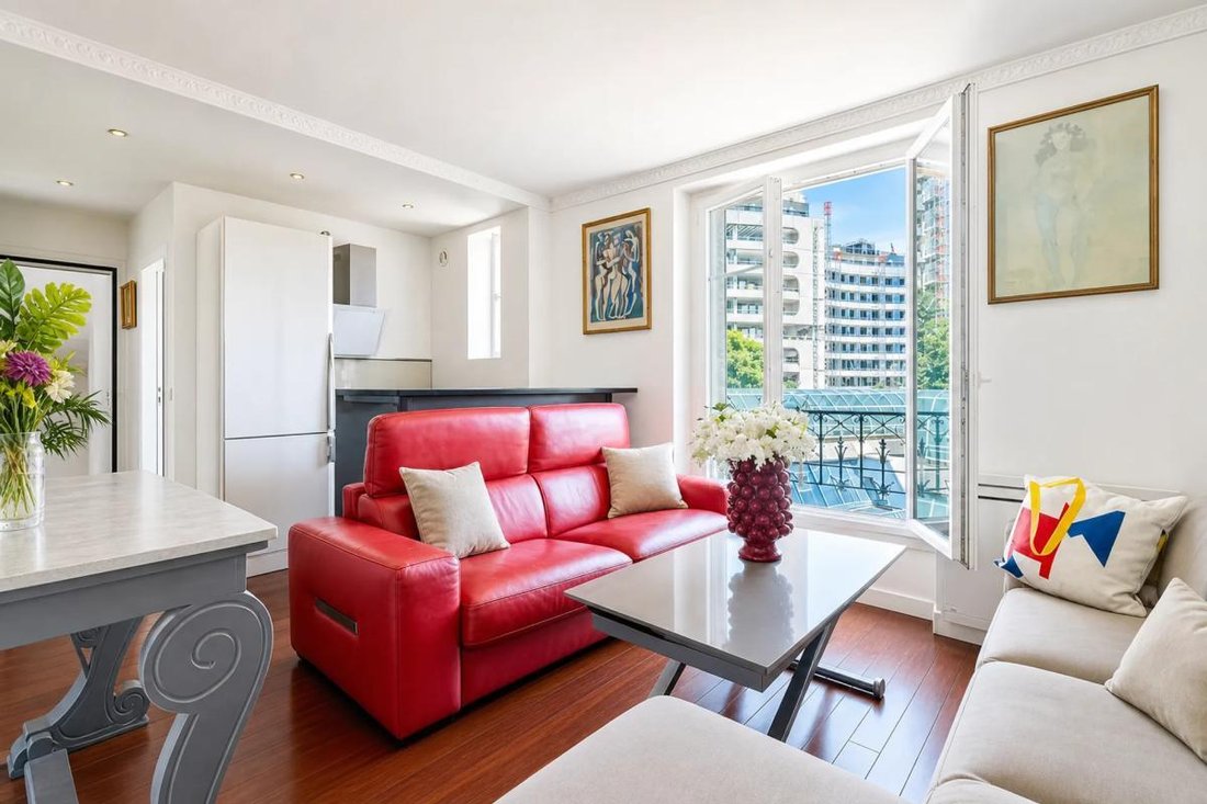 Apartment in Muette Sud, Paris 16e Arrondissement, Paris 1 - 19208394