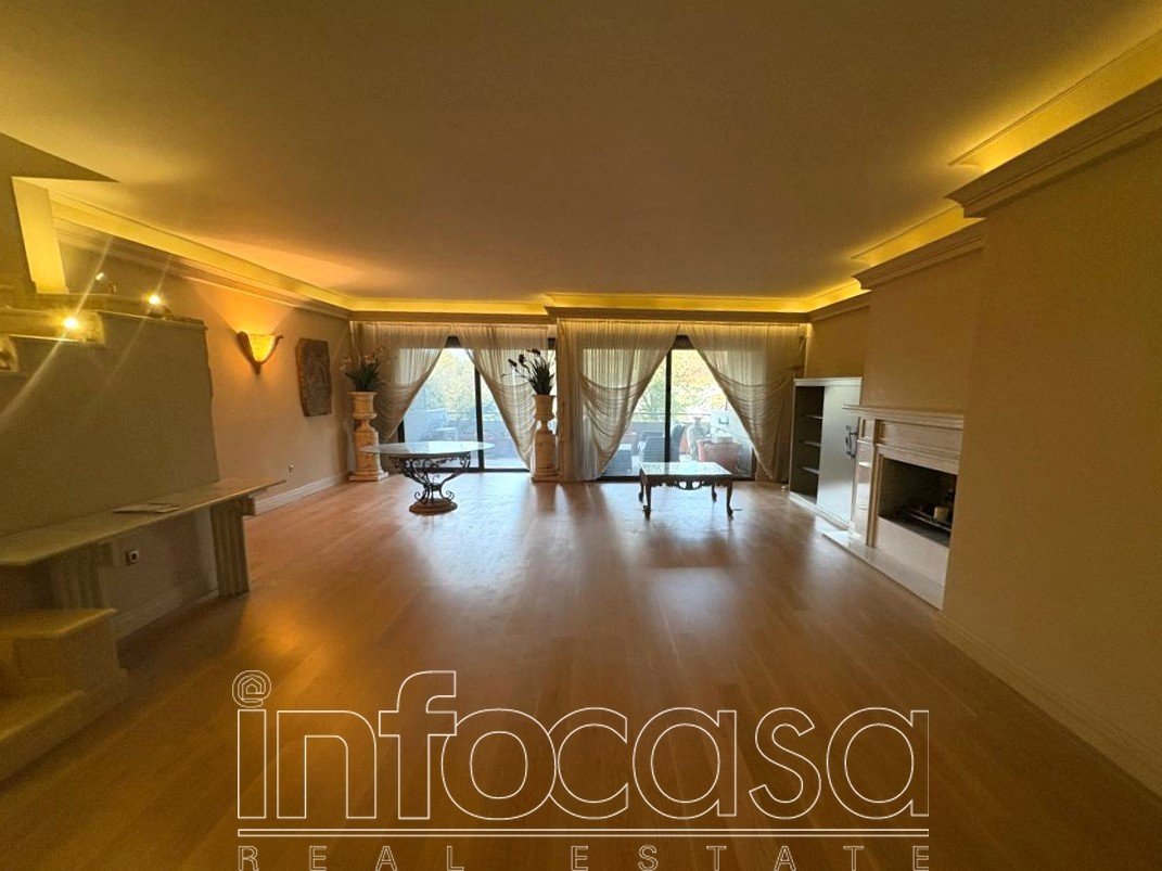 Casa en Cefisia, Ática, Grecia 2 - 19206098