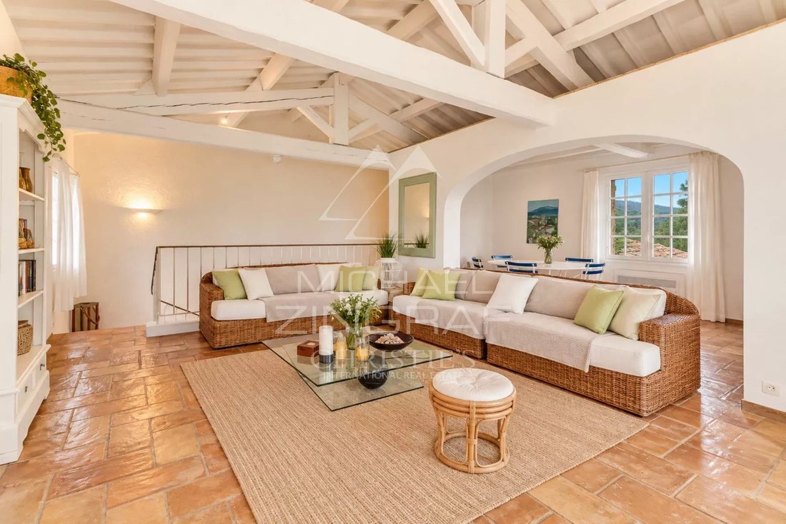 Villa in La Croix-Valmer, Provence-Alpes-Côte d'Azur, Frankreich 4 - 19207133