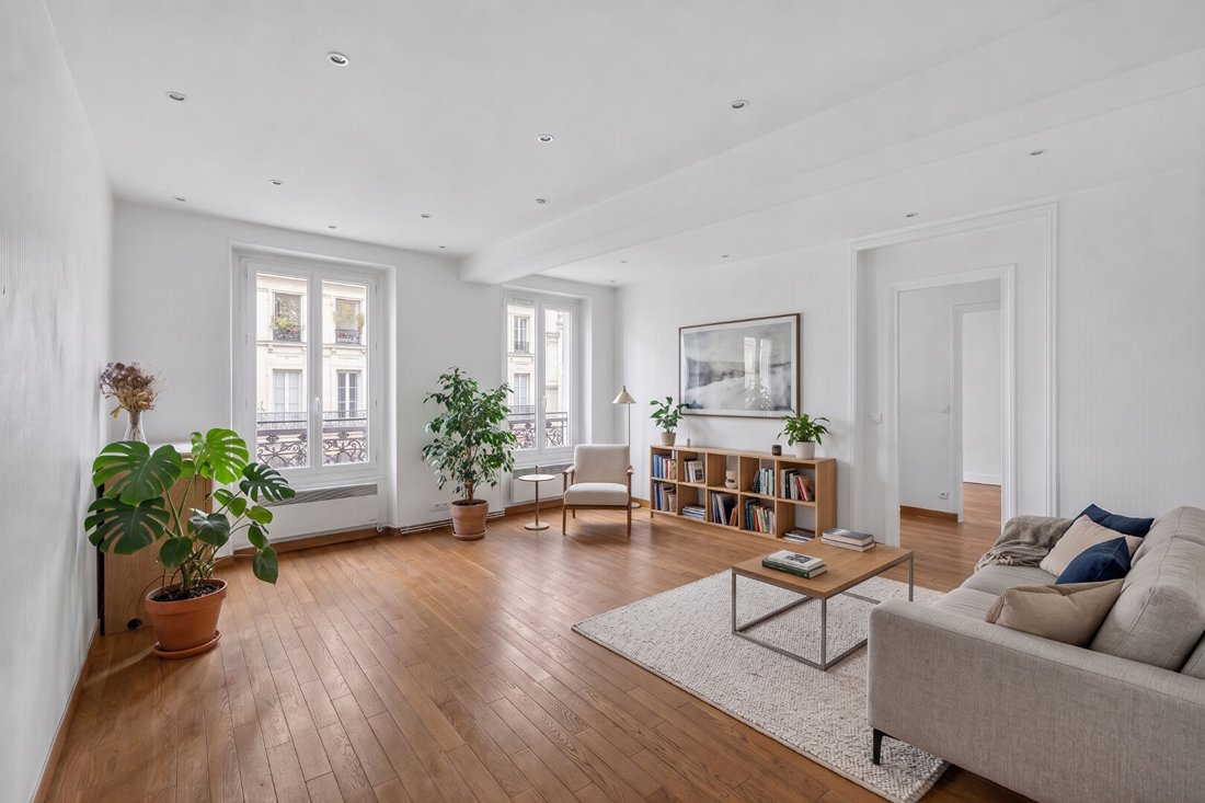 Apartment in Chateau d'Eau-Lancry, Paris 10e Arrondissement, Paris 1 - 19207604