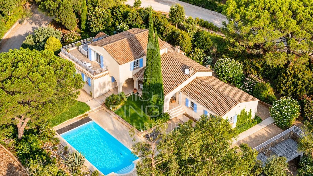 Villa in La Croix-Valmer, Provence-Alpes-Côte d'Azur, Frankreich 1 - 19207133