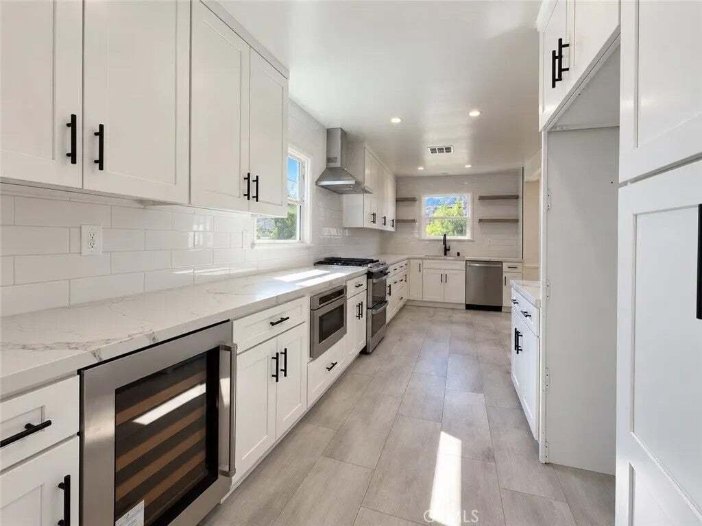 Condo in Glendale, California, United States 5 - 19206241