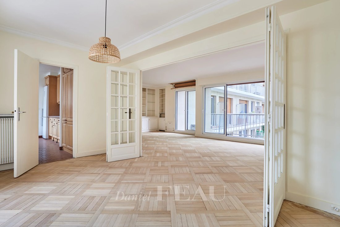 Apartment in Muette Nord, Paris 16e Arrondissement, Paris 4 - 19206882