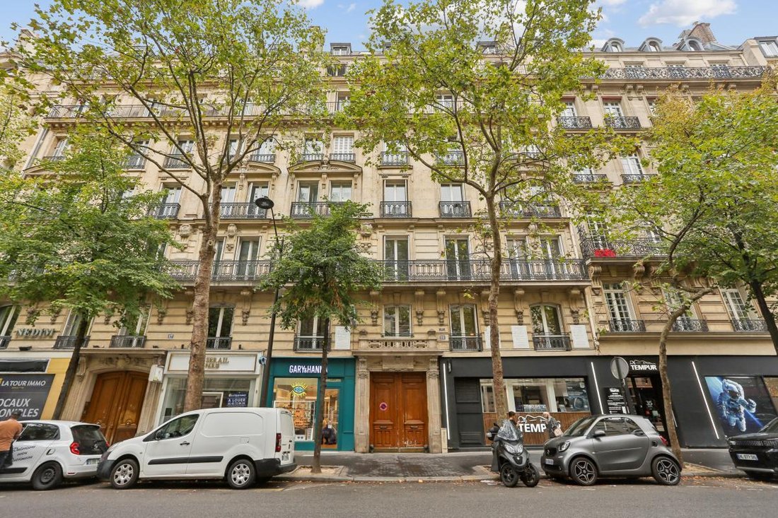 Apartment in Chaillot, Paris 16e Arrondissement, Paris 1 - 19206990