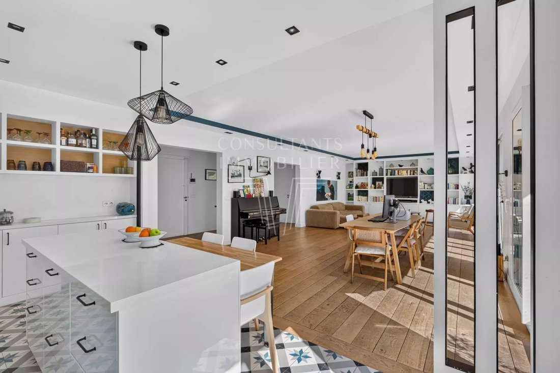 Apartment in Muette Nord, Paris 16e Arrondissement, Paris 3 - 19206747