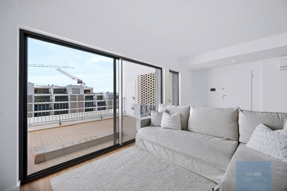 Apartamento en Santo António dos Cavaleiros, Distrito de Lisboa, Portugal 3 - 19207204