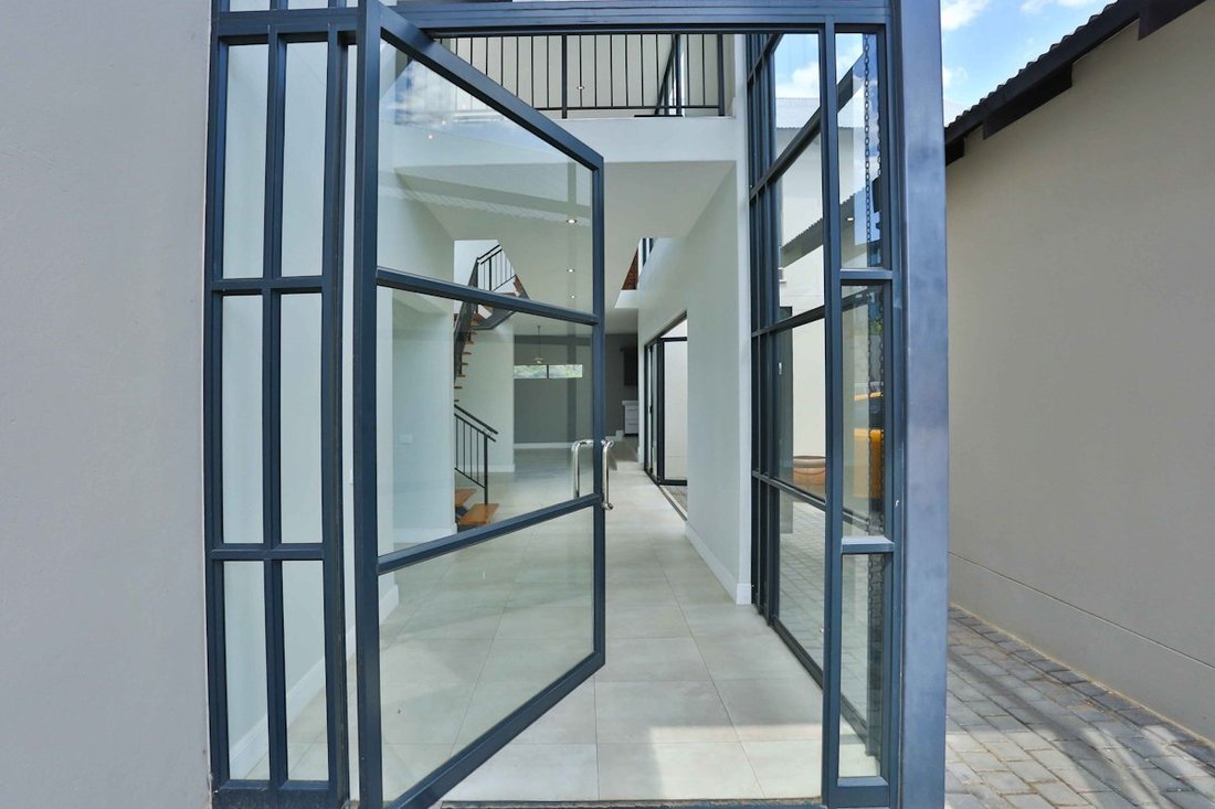 House in The Villas Waterfall 1, Gauteng, South Africa 3 - 19205998