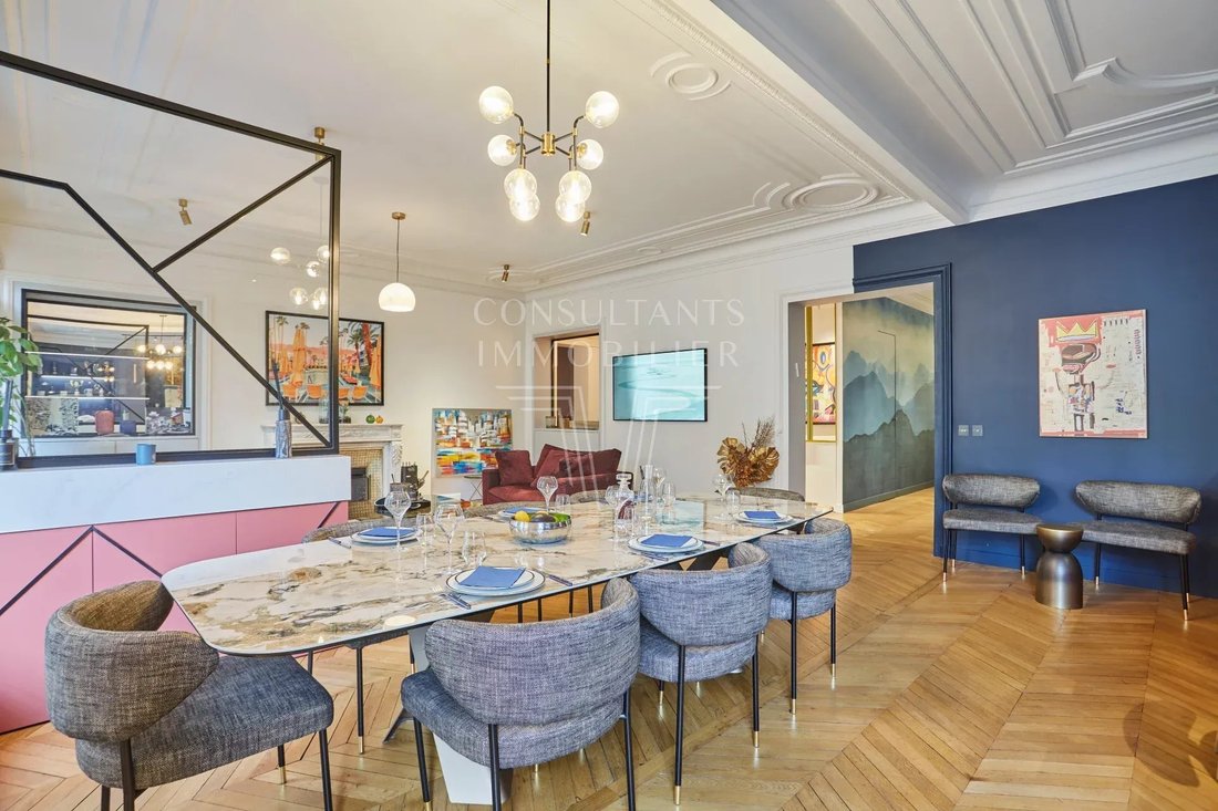 Apartment in Muette Nord, Paris 16e Arrondissement, Paris 2 - 19206760