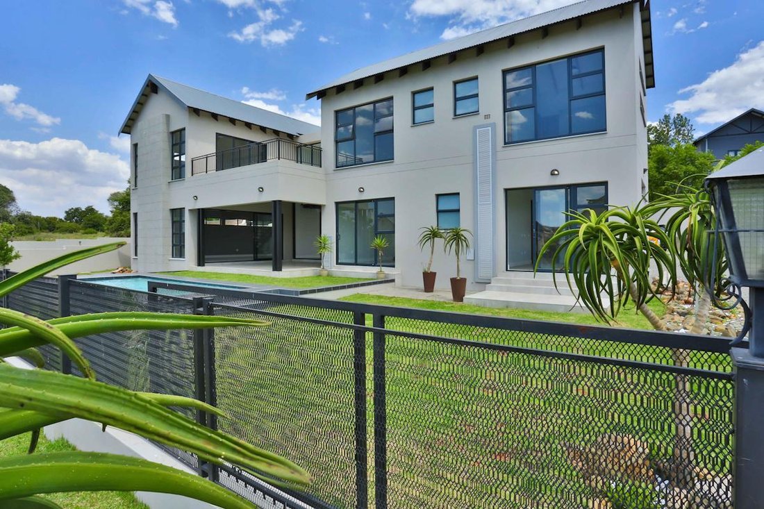 House in The Villas Waterfall 1, Gauteng, South Africa 1 - 19205998