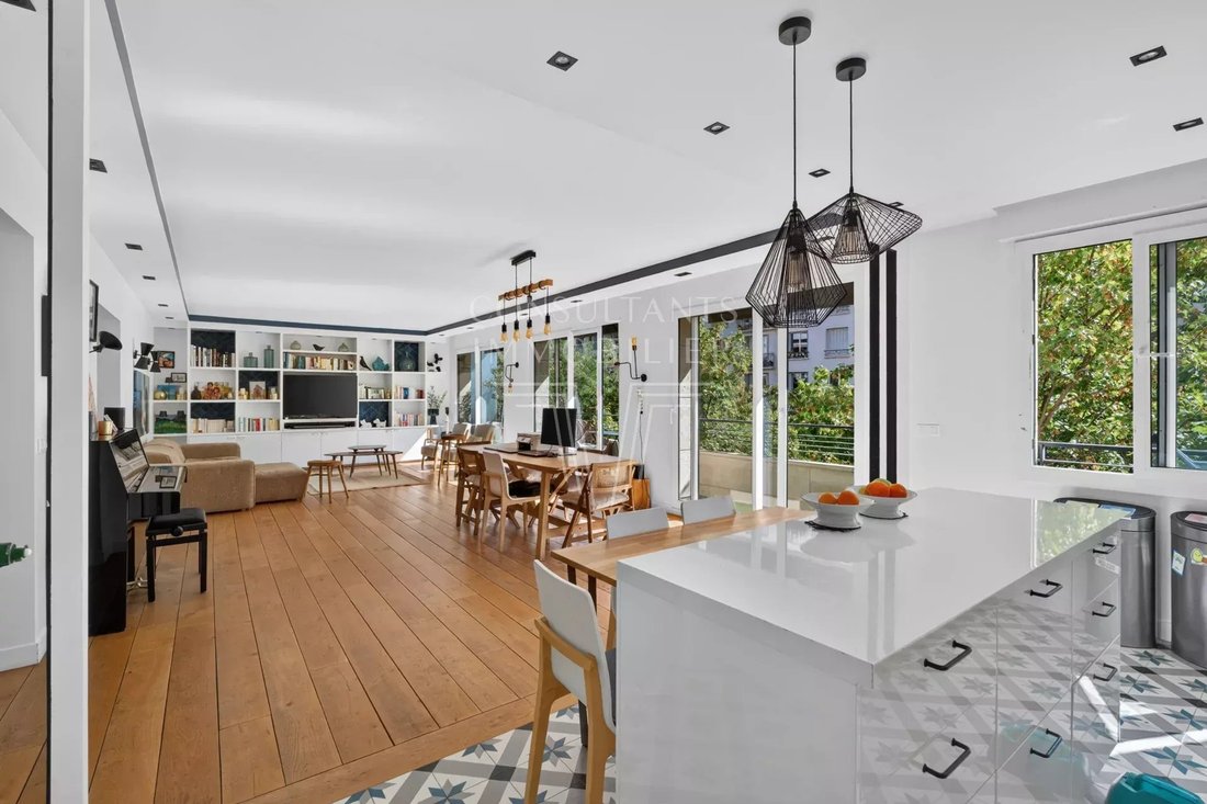 Apartment in Muette Nord, Paris 16e Arrondissement, Paris 1 - 19206747