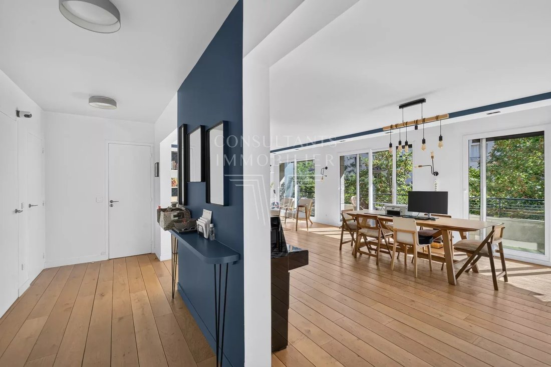 Apartment in Muette Nord, Paris 16e Arrondissement, Paris 4 - 19206747