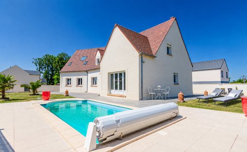 Villa en Evry-Gregy-sur-Yerre, Isla de Francia, Francia 1