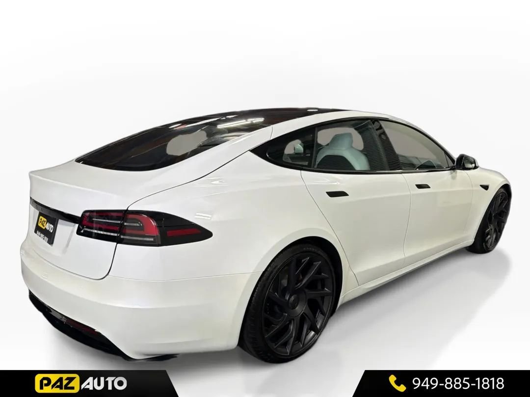 Sedan in Laguna Hills, CA, United States 5 - 19211391