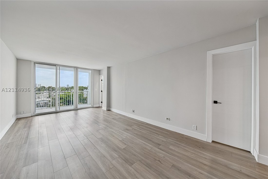 Condo in Fort Lauderdale, Florida, United States 2 - 19213222