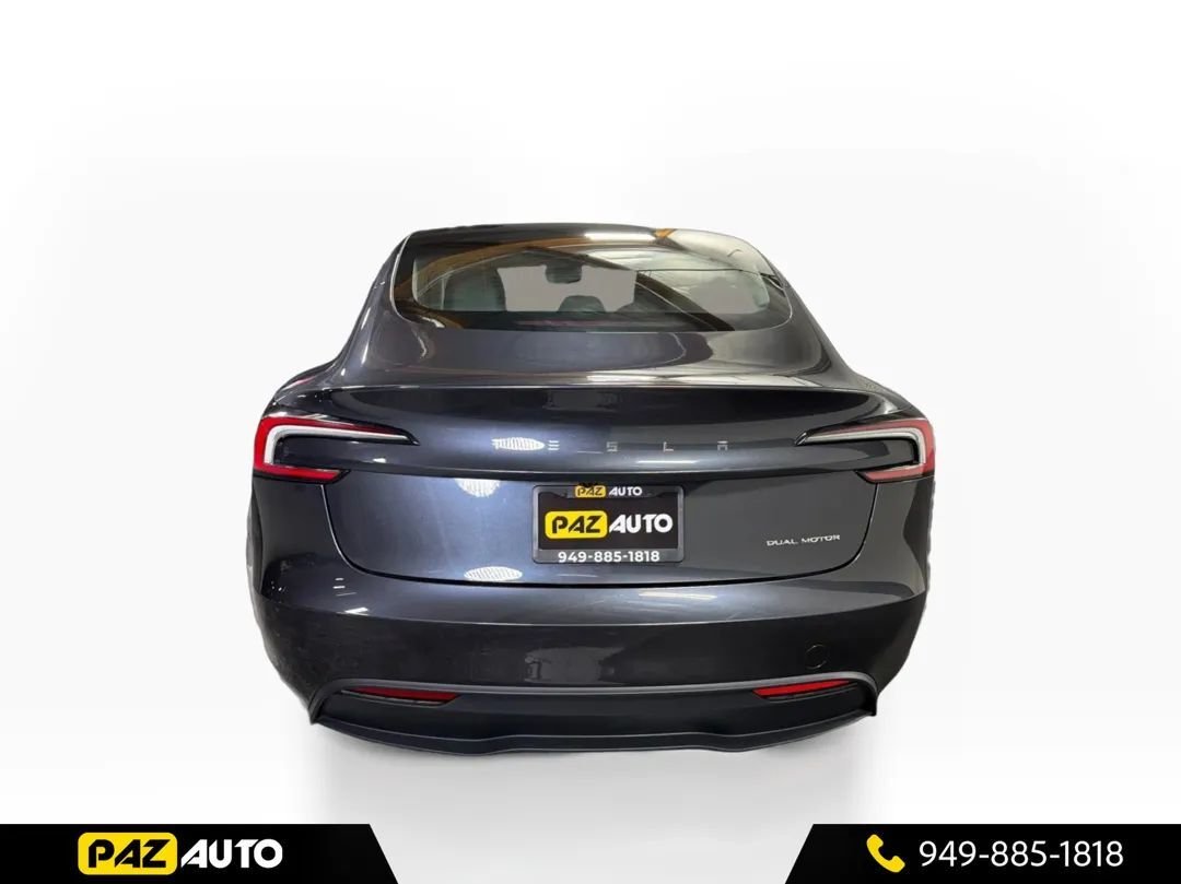 Sedan in Laguna Hills, CA, United States 4 - 19211289