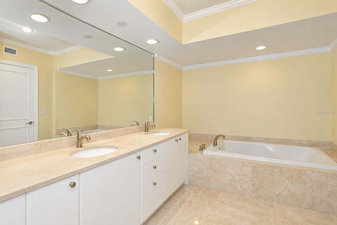 Condo in Golden Beach, Florida, United States 2 - 19209958