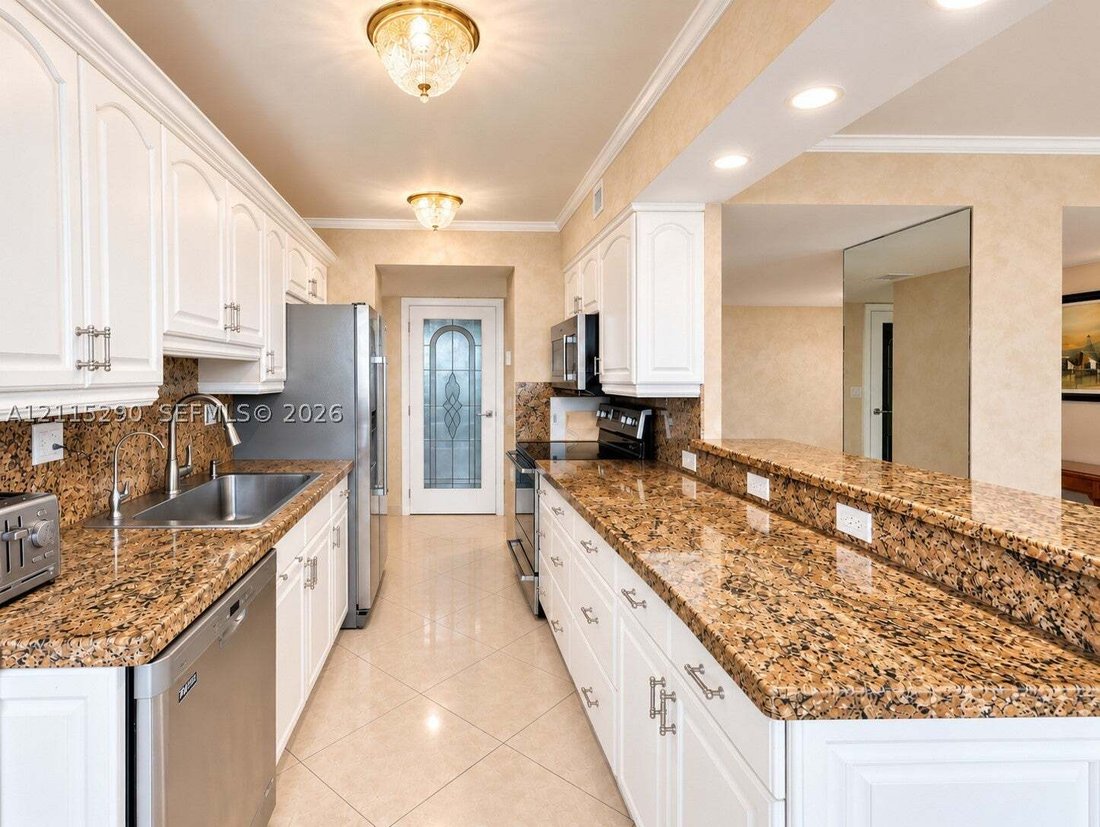 Condo in Golden Beach, Florida, United States 4 - 19212628