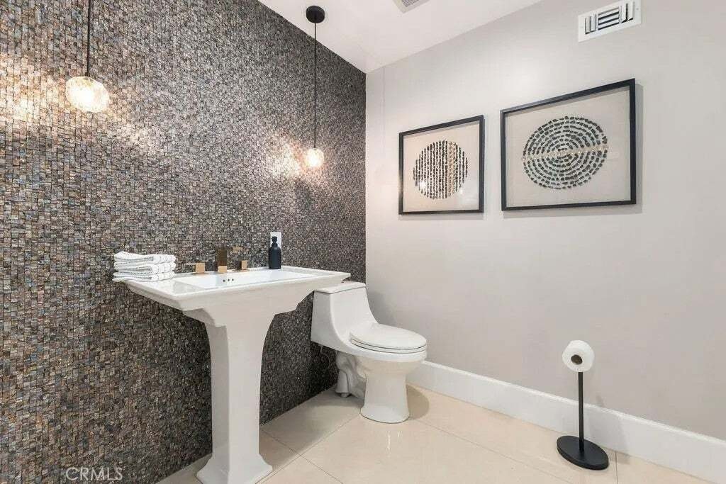 House in Glendale, California, United States 5 - 19210532